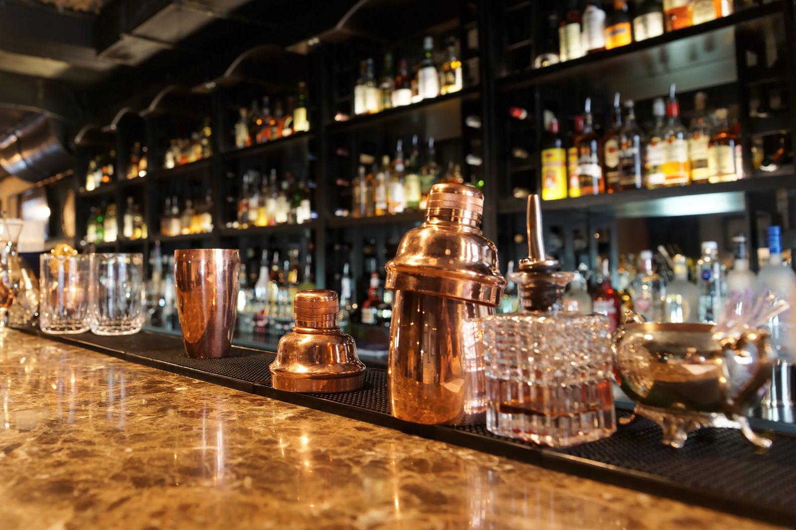 Bar