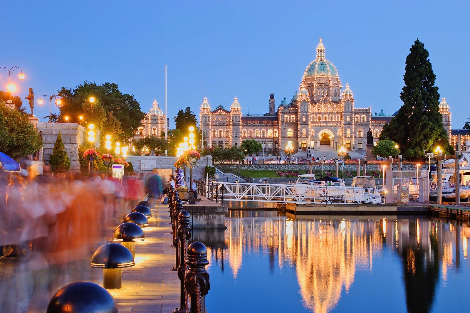 Date Ideas for Couples in Victoria, Canada