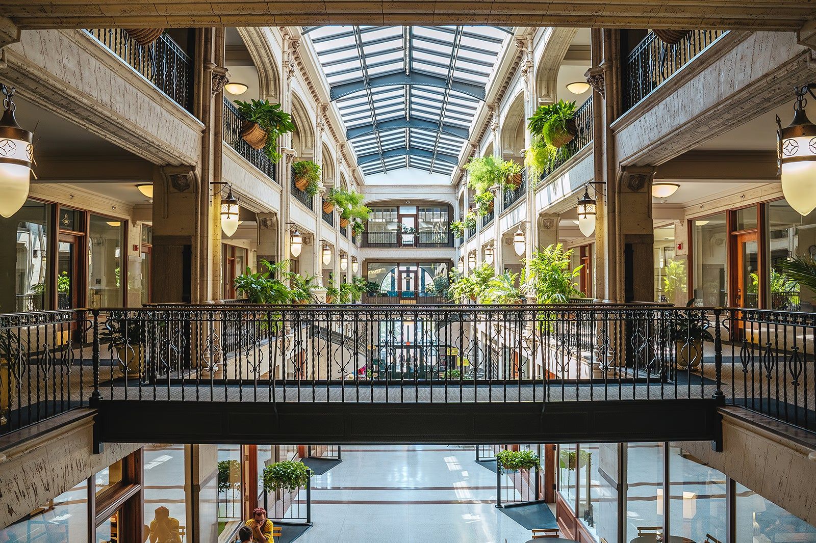 10 Best Places to Go Shopping in Asheville