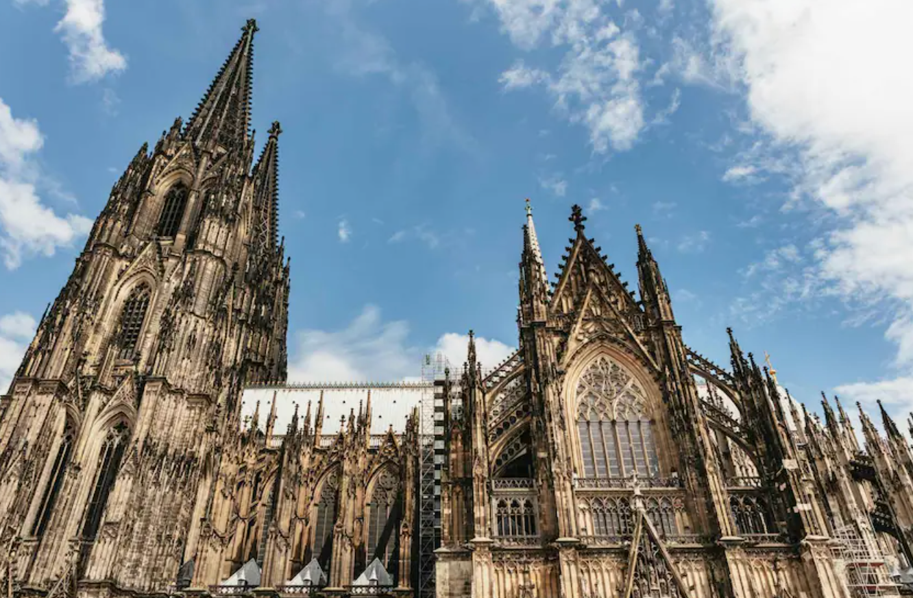 Cologne Cathedral and Old Town Tour with 1 Kölsch