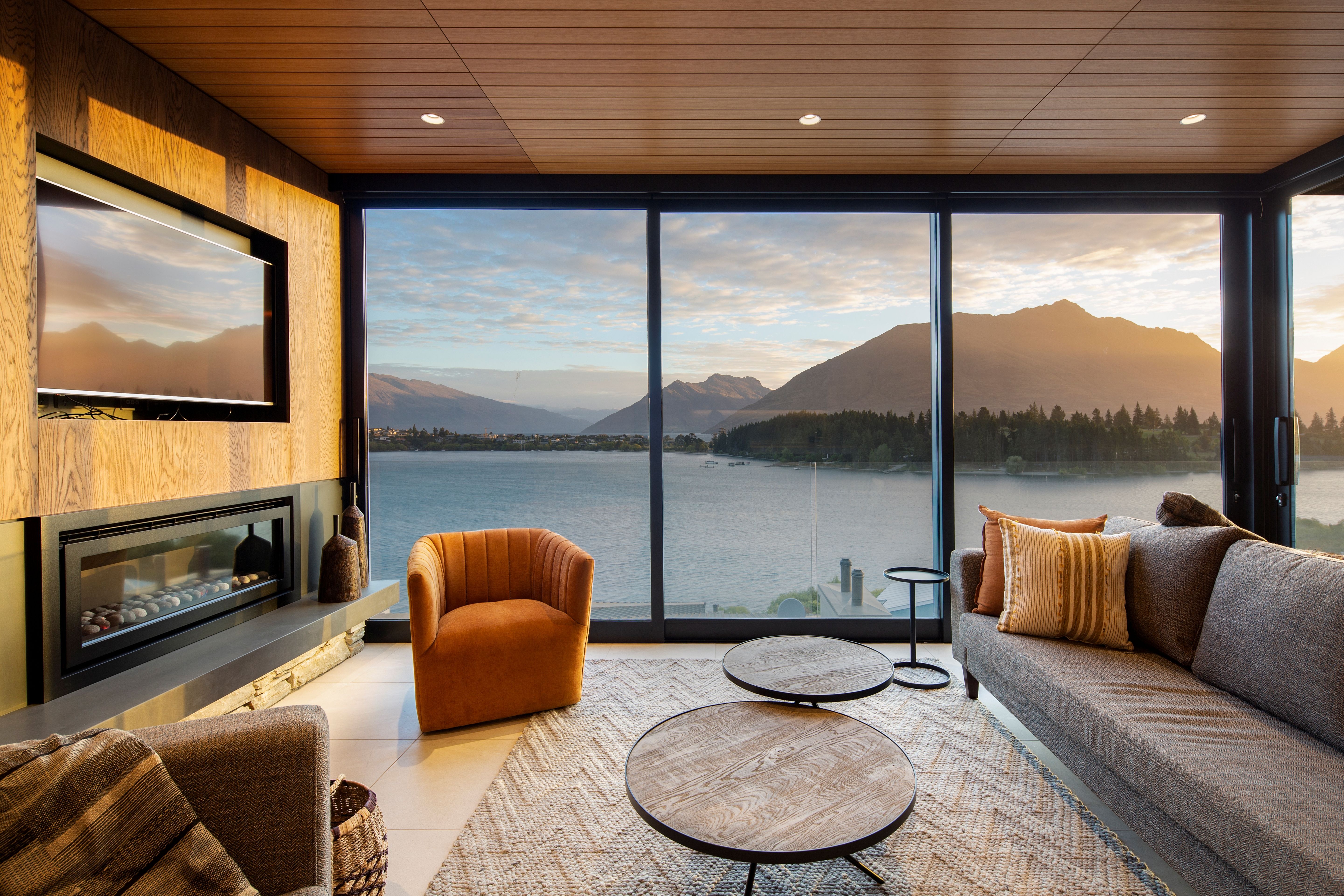 Lakehouse 3 - Queenstown, New Zealand - Living room