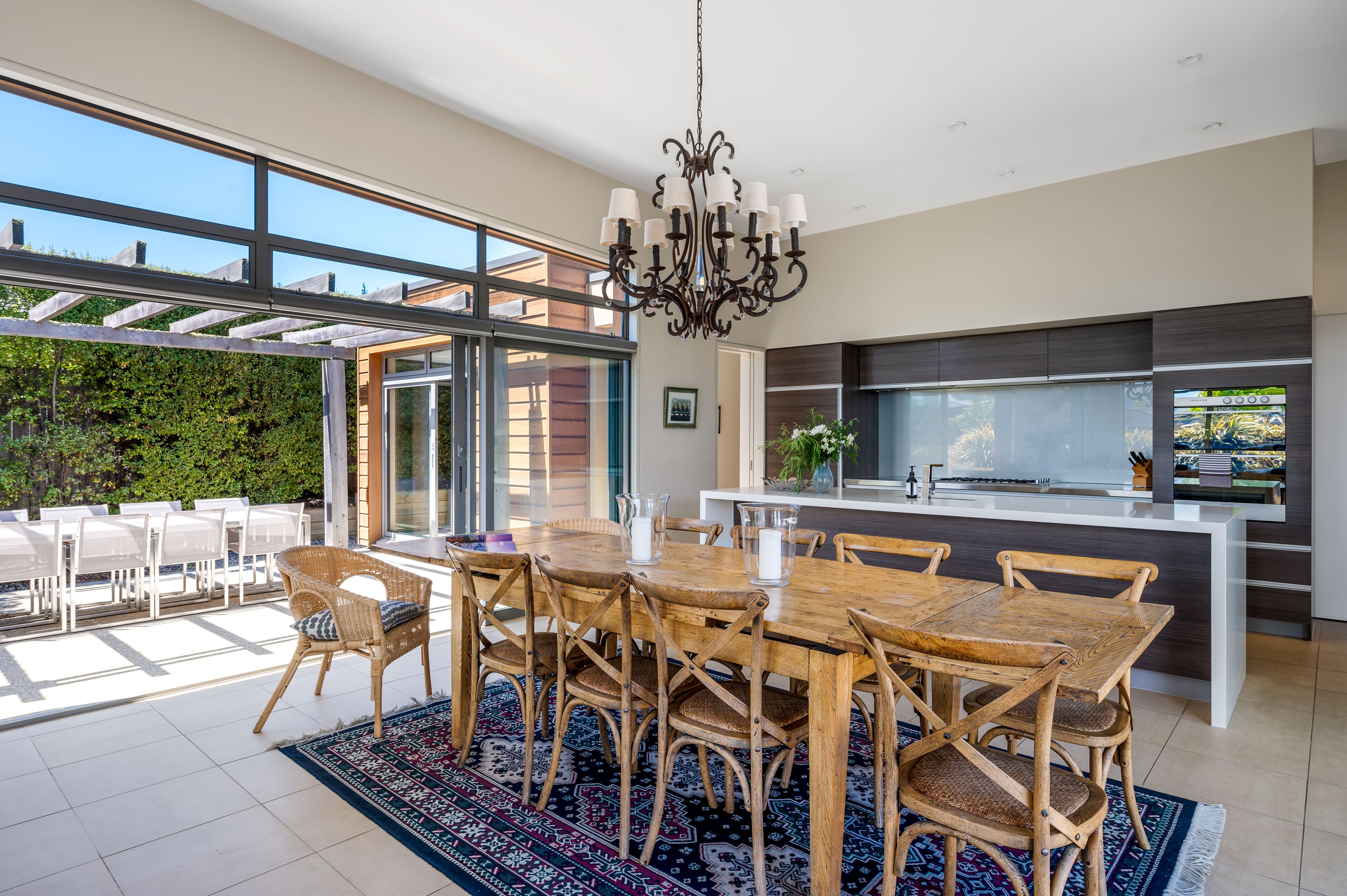 Southern Cross Lodge - Wānaka, New Zealand - Kitchen