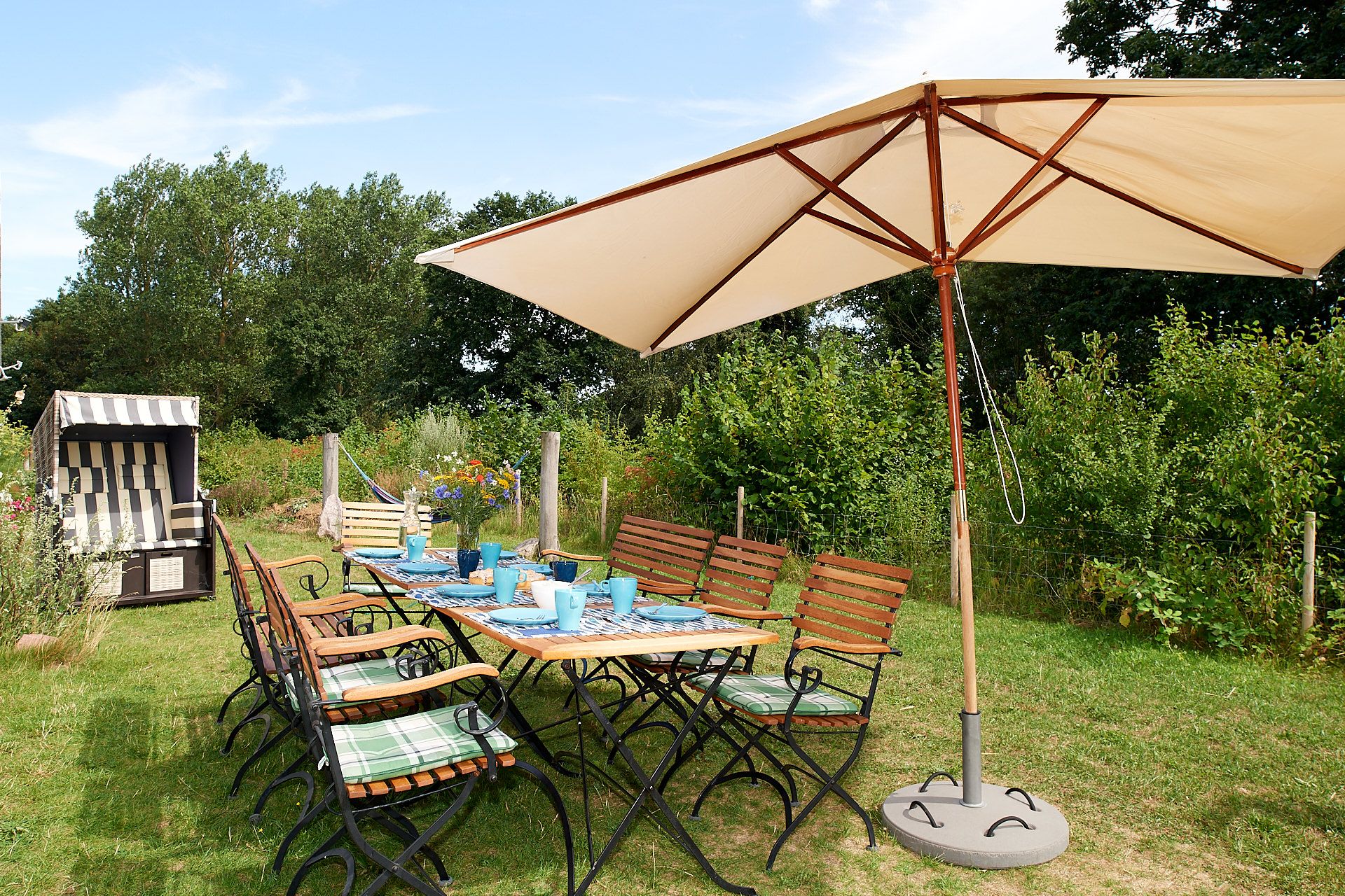 Vier Lärchen - Rerik, Mecklenburg-Vorpommern - Essen im Freien