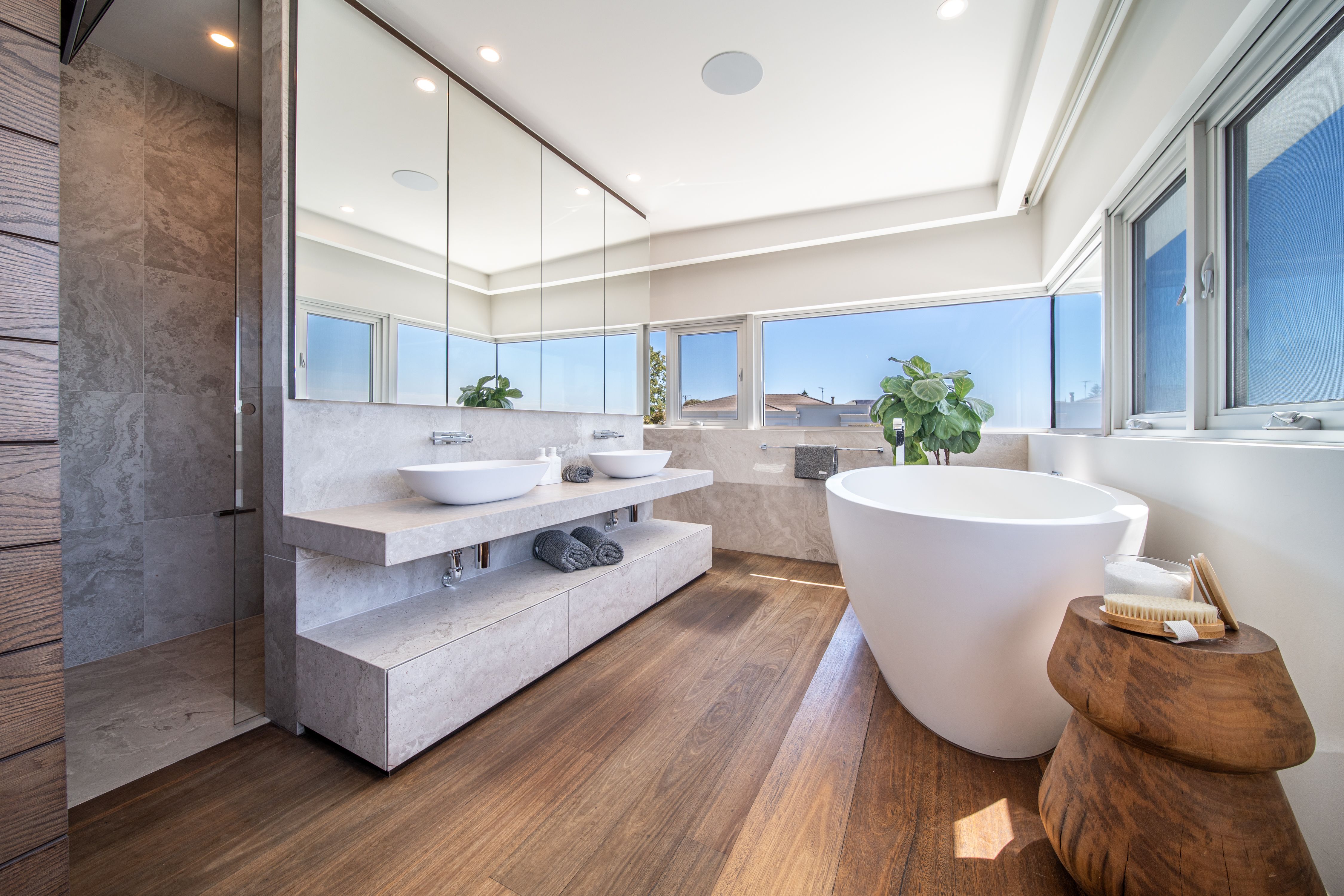 One Eighty Marino - Marino, SA - Exercise Room and Pool