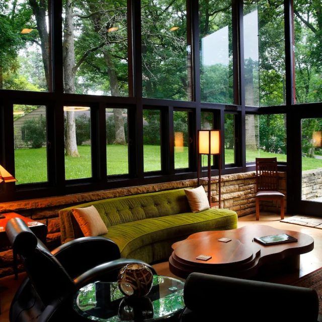 The living room of The Elam House, by Frank Lloyd Wright