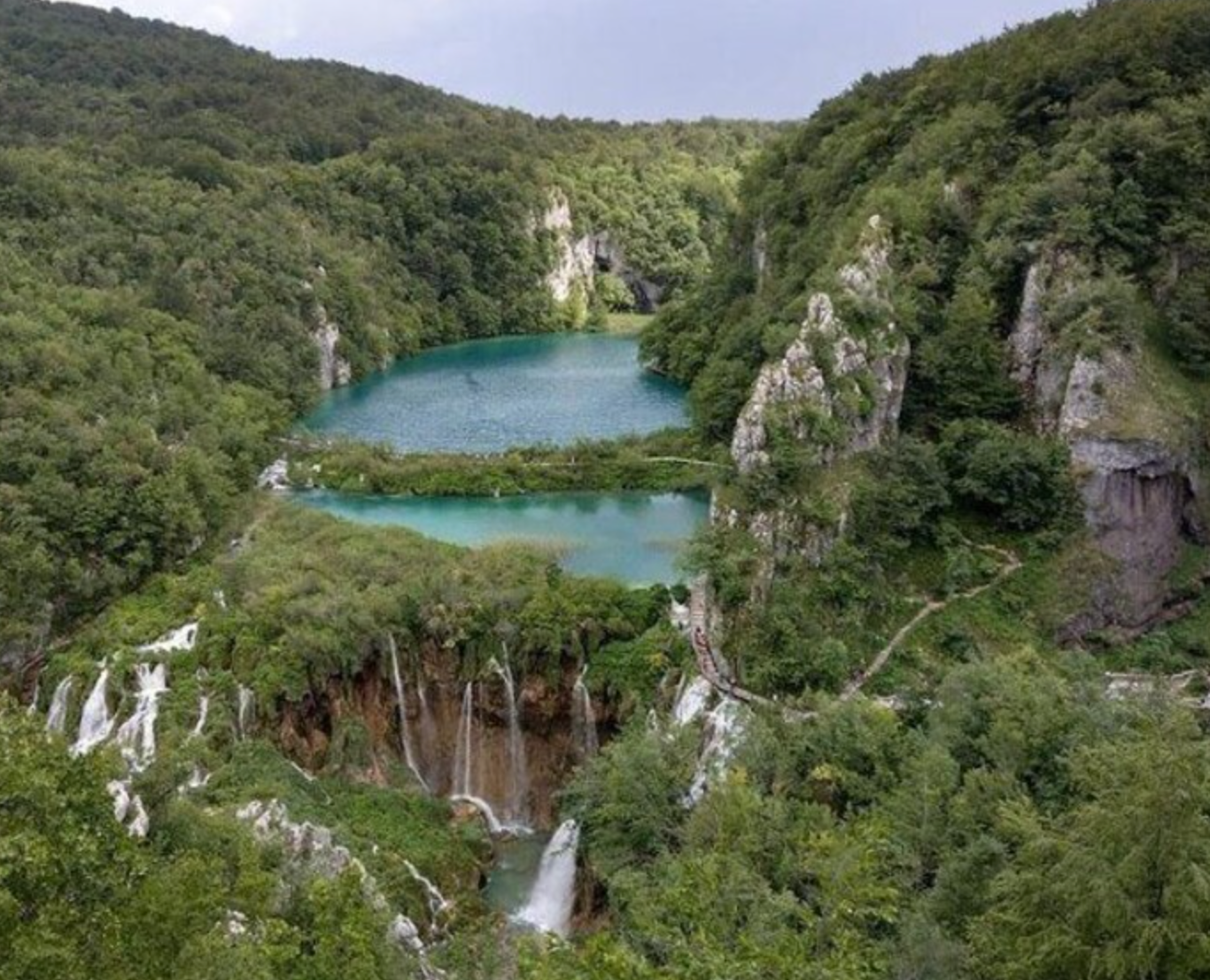 The natural park of Plitvice Lakes transportation, and return to Zadar