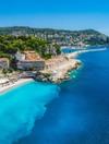 Take in iconic views at Promenade des Anglais