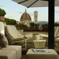 Stay here: Grand Hotel Minerva