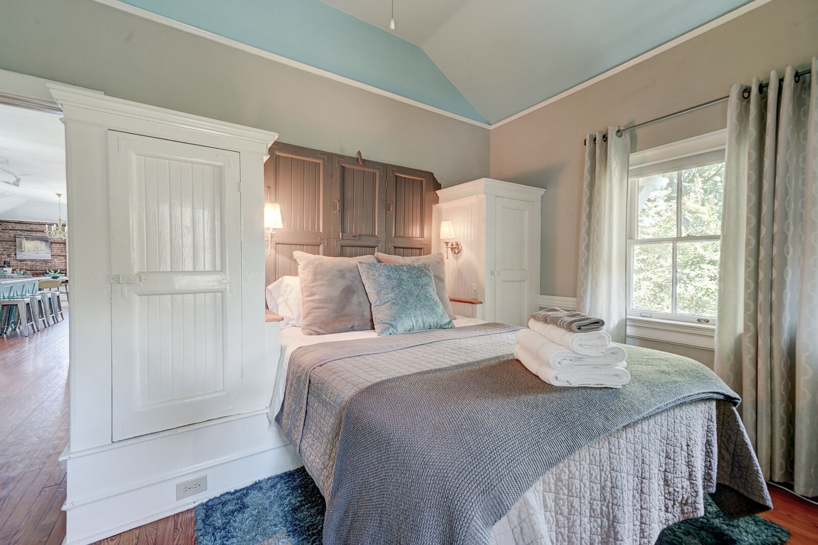 Historic Firehouse - Wilmington, North Carolina - Bedroom