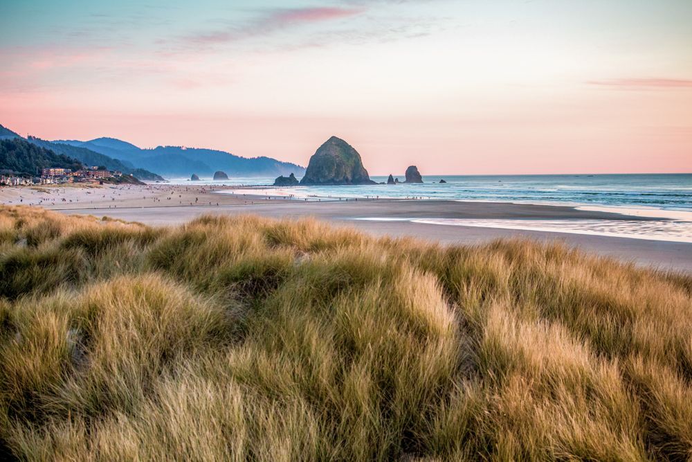 キャノン ビーチのヘイスタック ロック