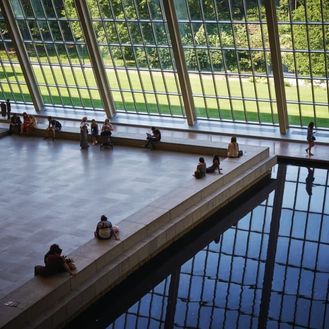 The reflecting pool by the Temple of Dendur at the Met