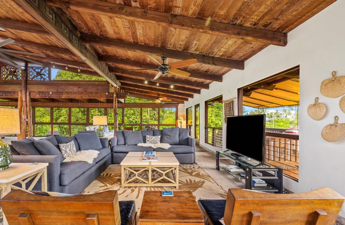 Tiki Home - Hanalei, Hawaii - Living Room