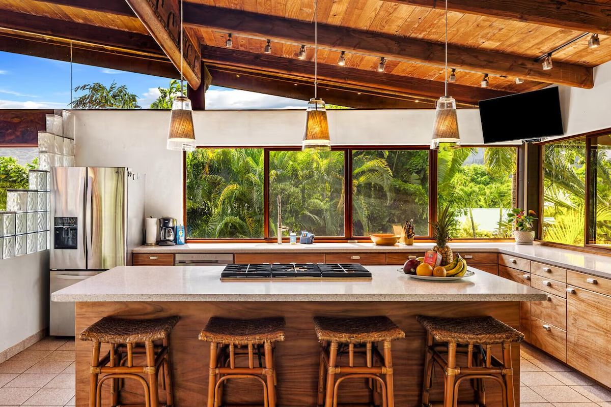 Tiki Home - Hanalei, Hawaii - Kitchen