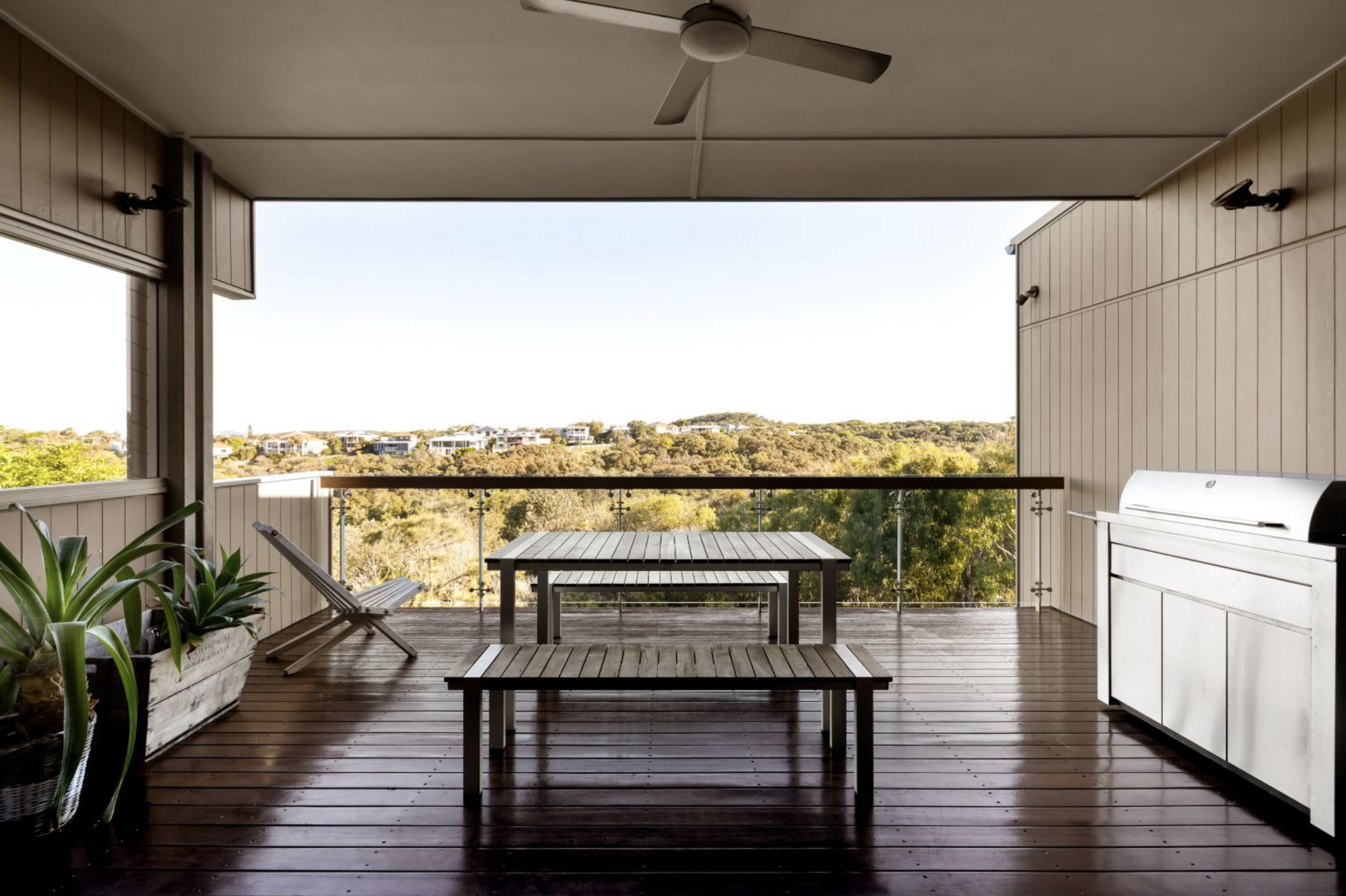 A Shore Thing - Noosa, QLD - Outdoor BBQ Deck