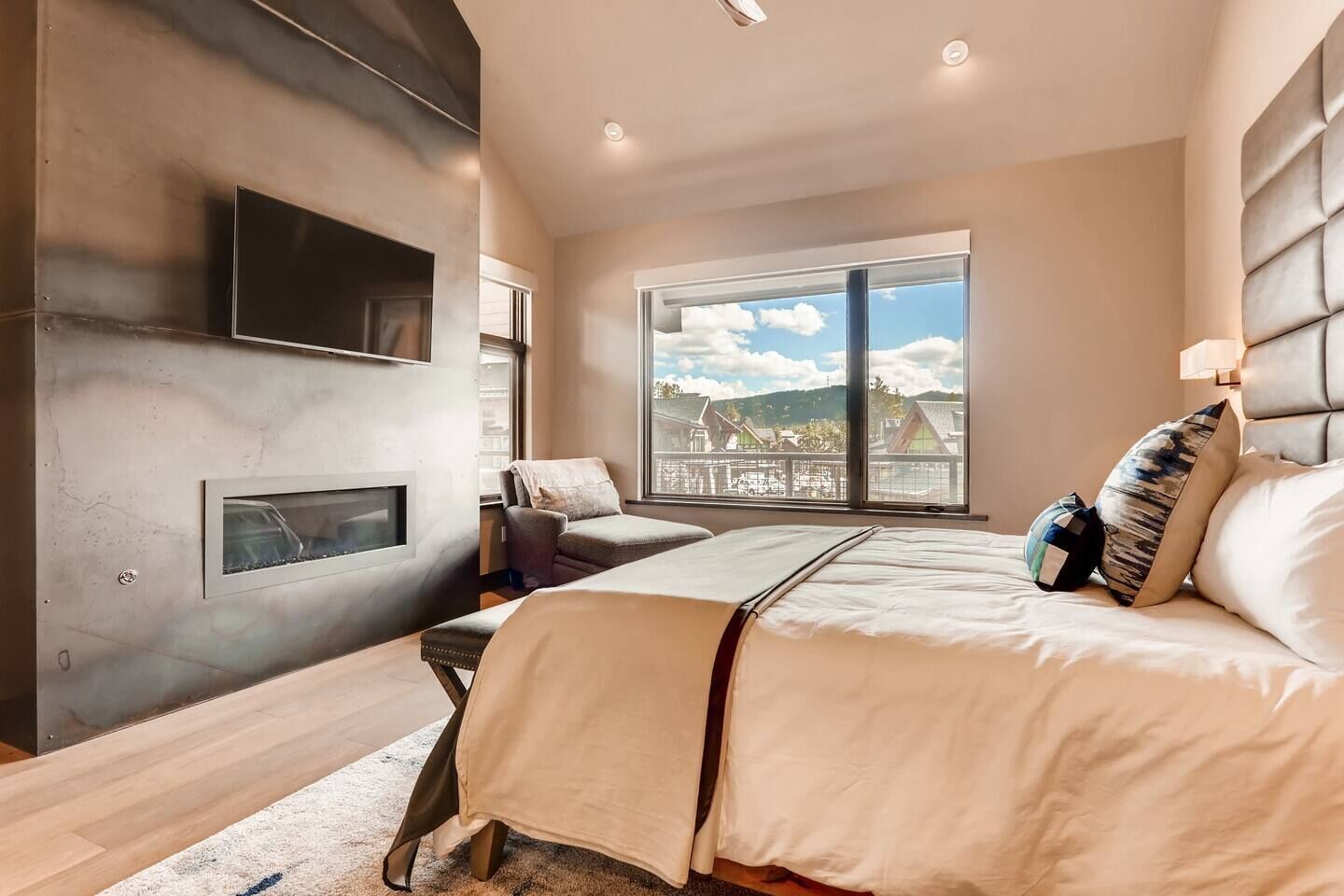 Shock Hill Grand - Breckenridge, Colorado - Bedroom