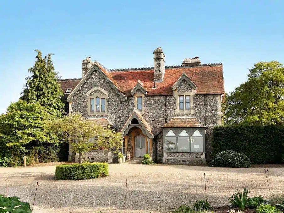 English country estate Braywood House in Windsor