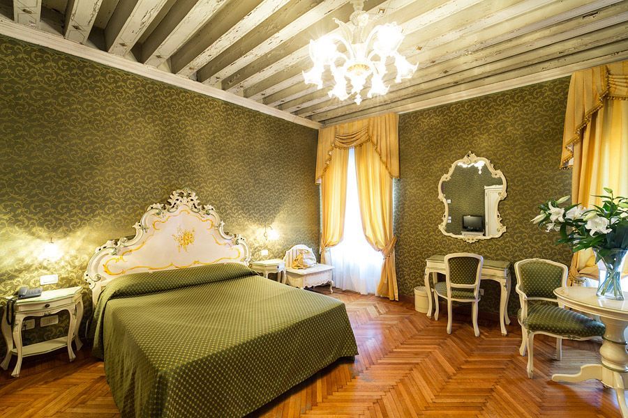 Palazzo Guardi