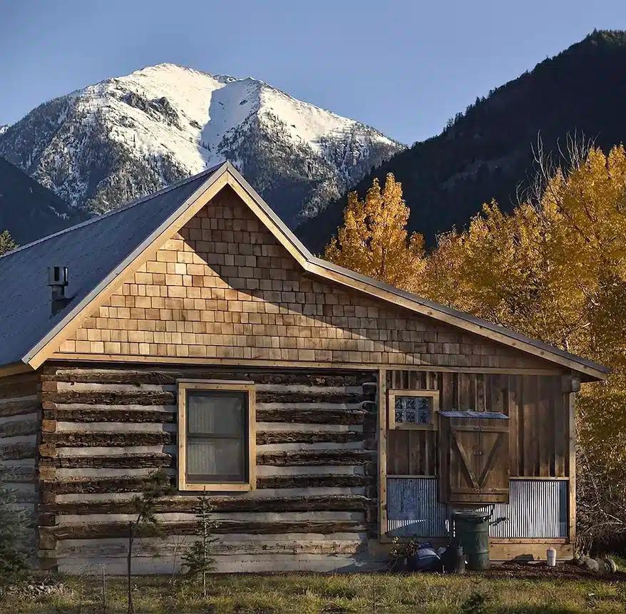 The School House cabin