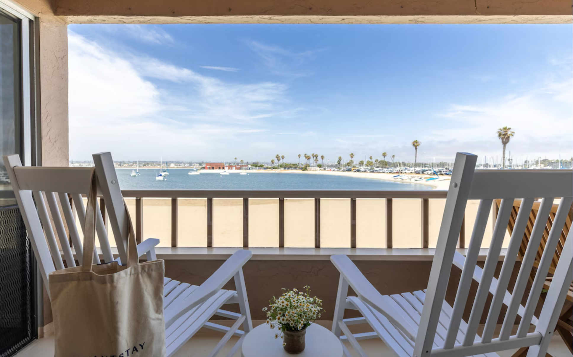 A Bay View beach house with a view of the beach in San Diego