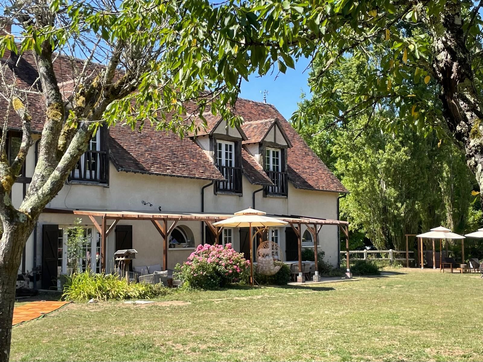 Gîte de charme - Rogny, Yonne - Extérieur de la maison