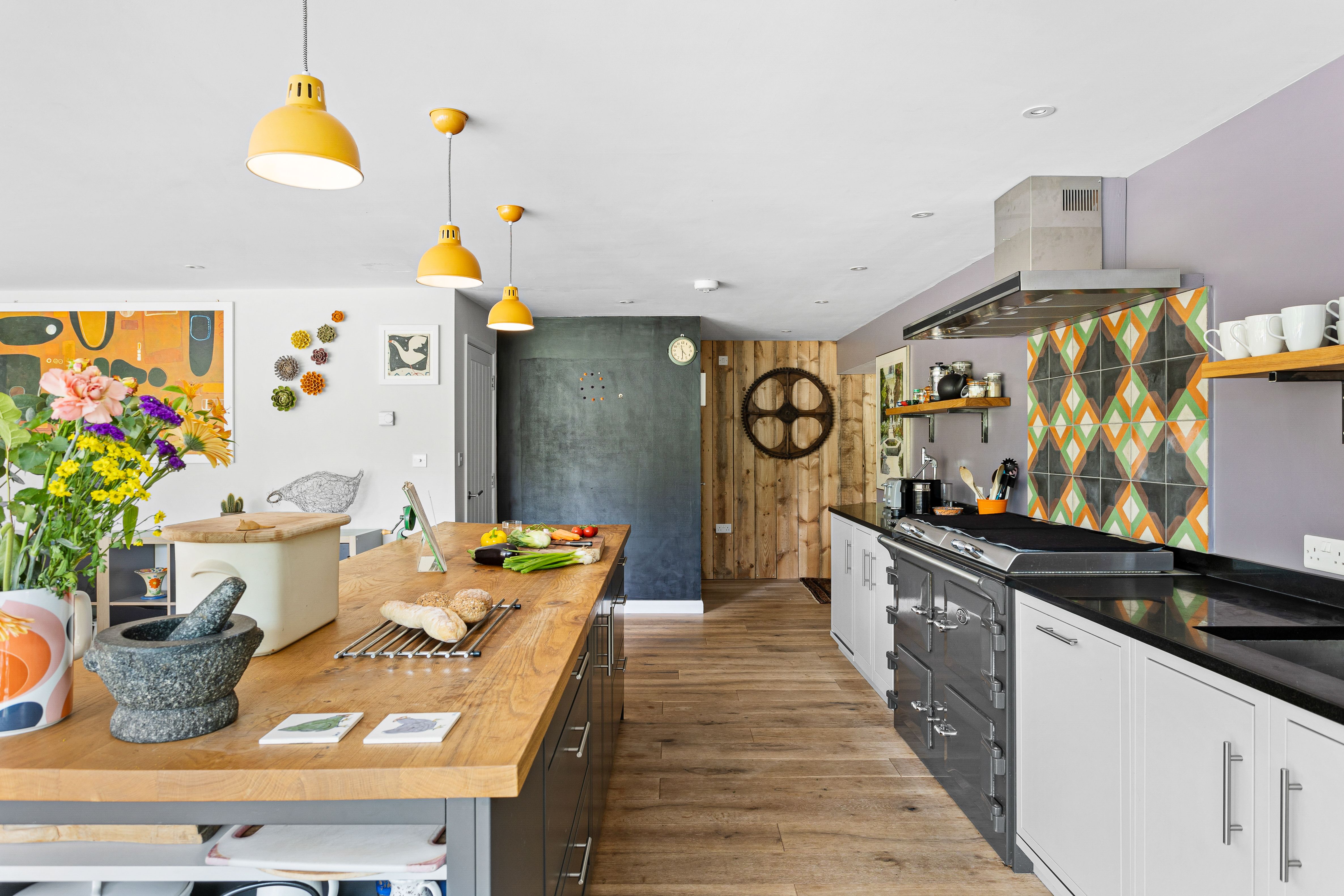 Barberry Farm Cottage - Dittisham, Devon, England - Kitchen