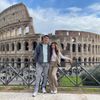 Edson Álvarez and his fiancée Sofia stand arm in arm in front of Rome’s Colosseum