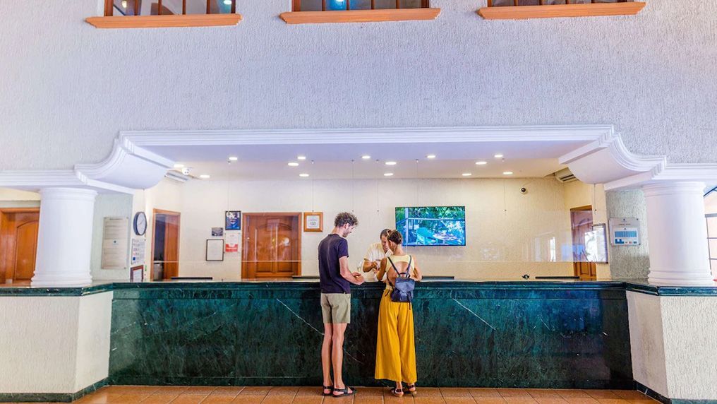 expedia_en-us_SandosResorts - sandos_477016_v1_tpartimg_1016x572_38231_sandosresorts_010