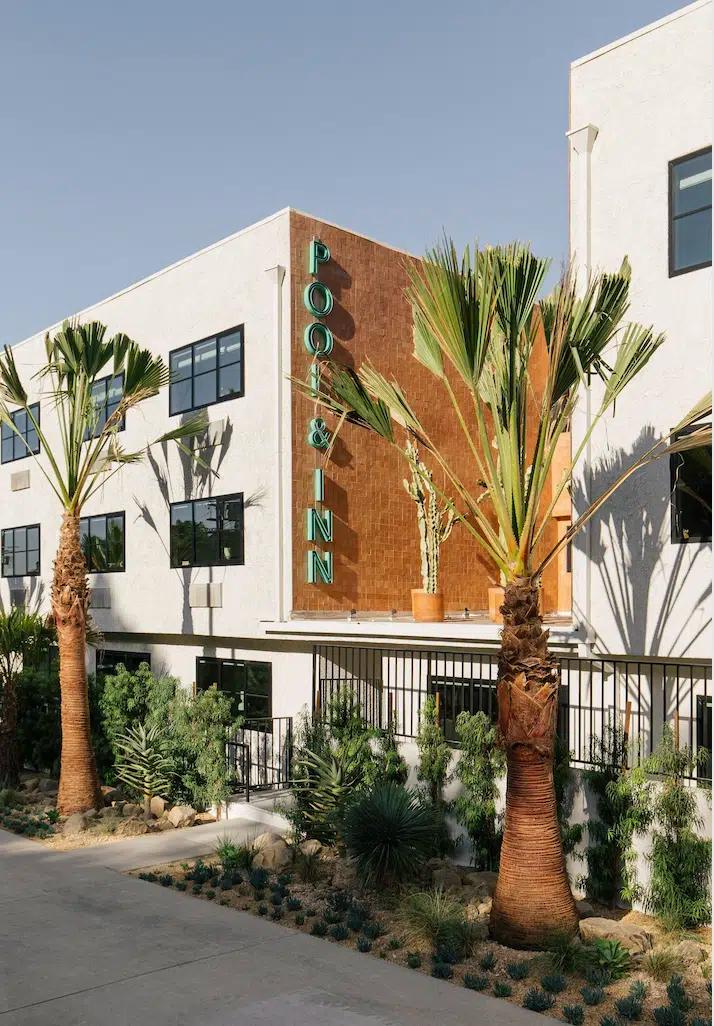 The Silver Lake Pool & Inn