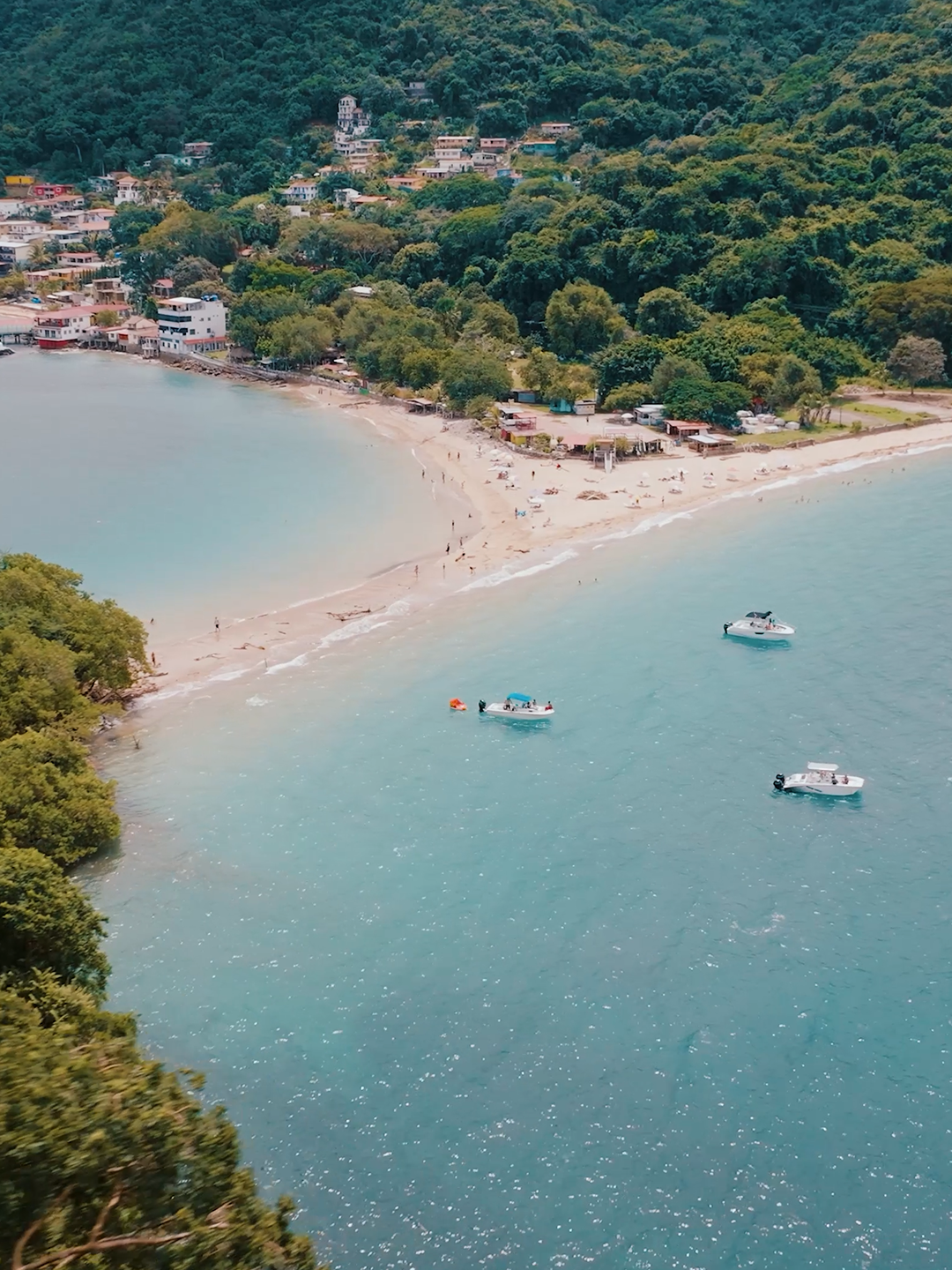 An overhead view of a beach on Taboga island