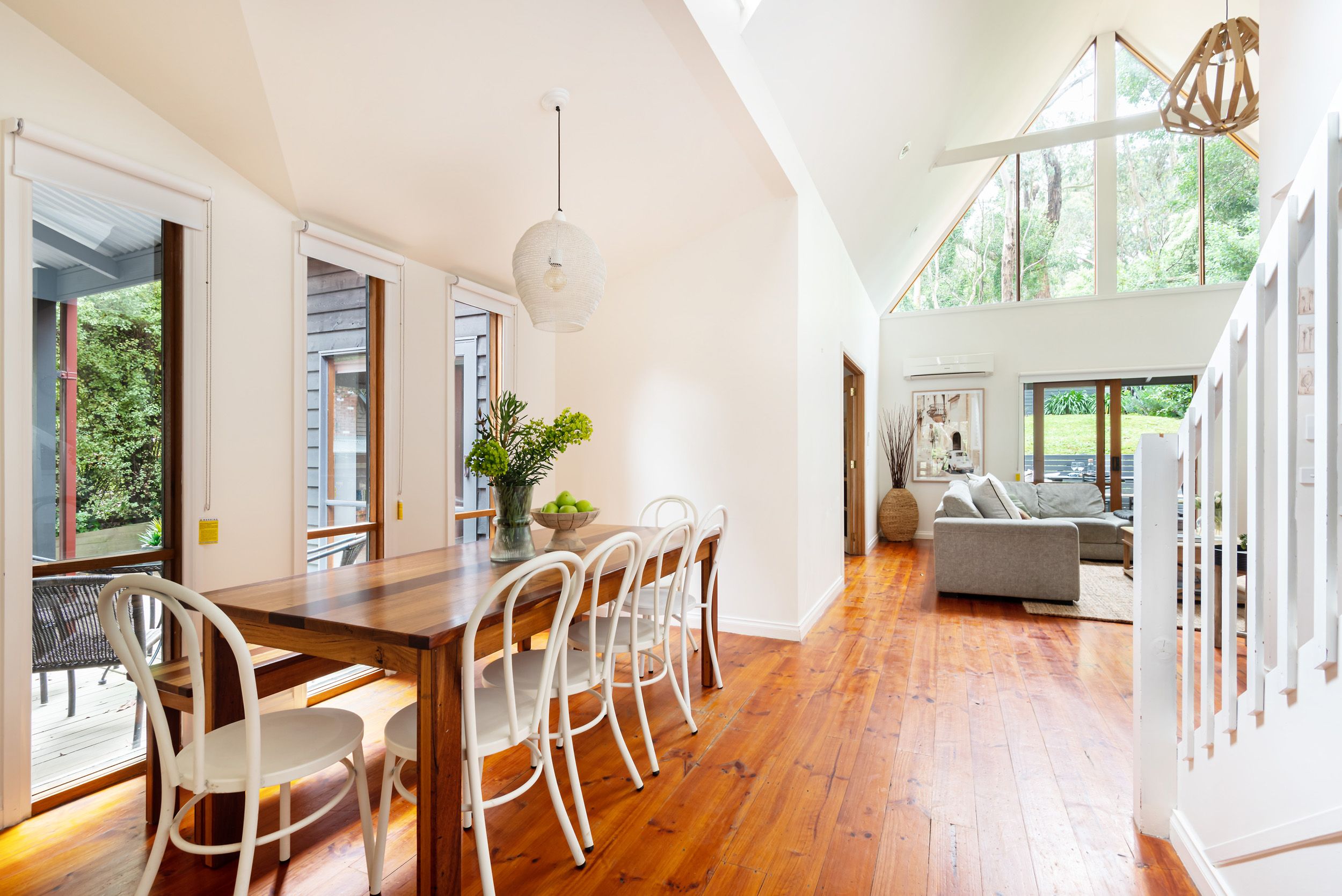 Collins Street House - Red Hill, VIC - Dining Table