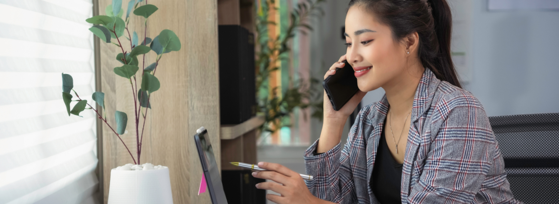 Comparison of top helpdesk software options for ecommerce brands