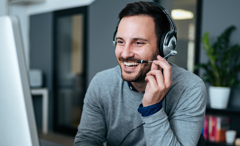 Navigation URL /blog/proactive-customer-service-strategies/ SEO Title: Key Proactive Customer Service Strategies by Channel