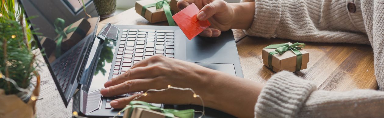 How to Create an Unforgettable Holiday Shopping Experience