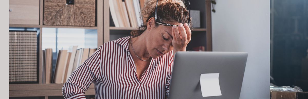 woman on laptop