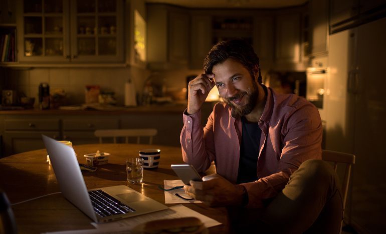 Executive reviewing a unified Shopify integration dashboard in the Gladly agent workspace