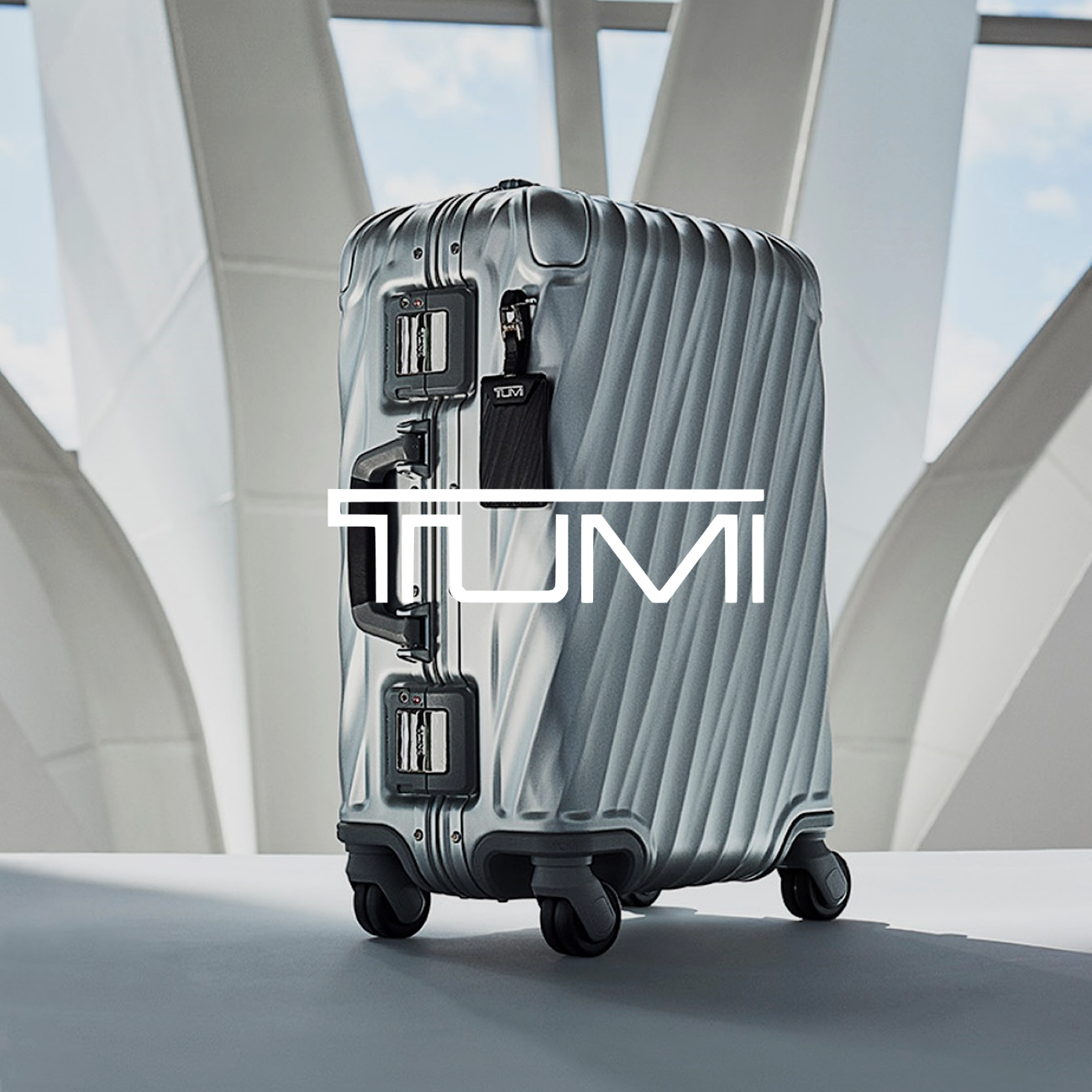 TUMI