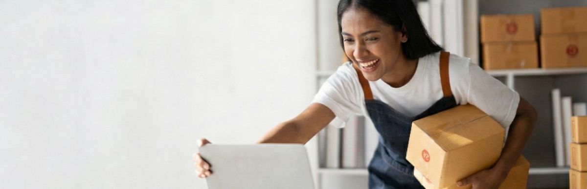 woman on laptop