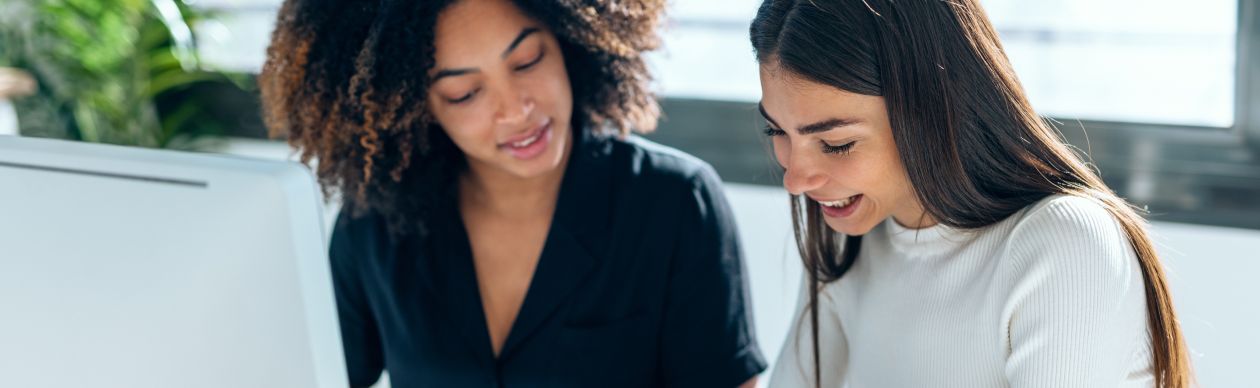 Two CX leaders measuring AI success in customer service
