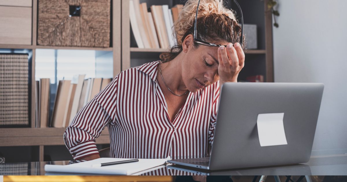 woman on laptop