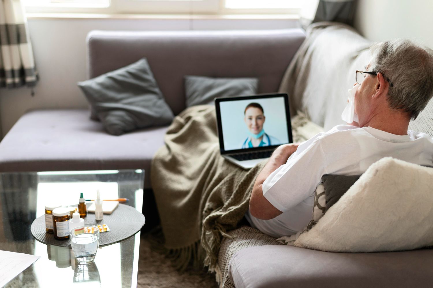 Remote Patient Monitoring: Keeping Seniors at Home Longer