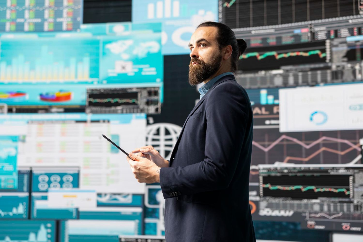 The Analytics and Orchestration Layer: Controlling Your Facility’s Data Flow