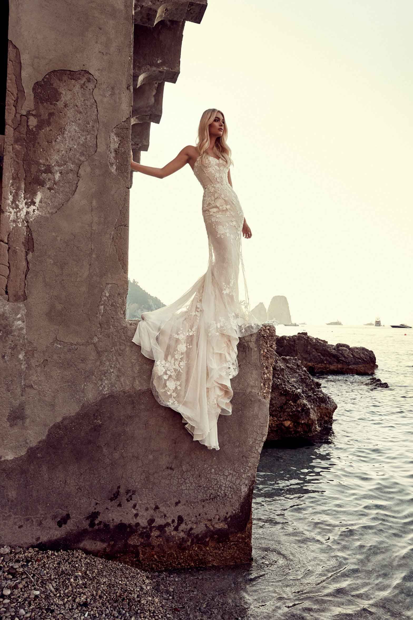 Chosen by One Day: La Bella Donna wedding dress gown italy  nova gown