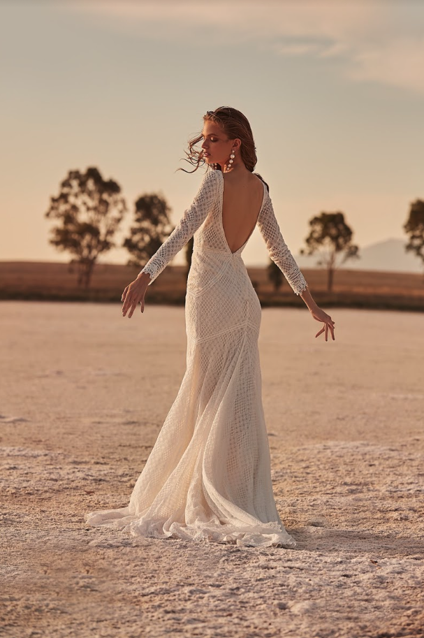 Editorial: Clair De Lune spencer gown one day bridal 