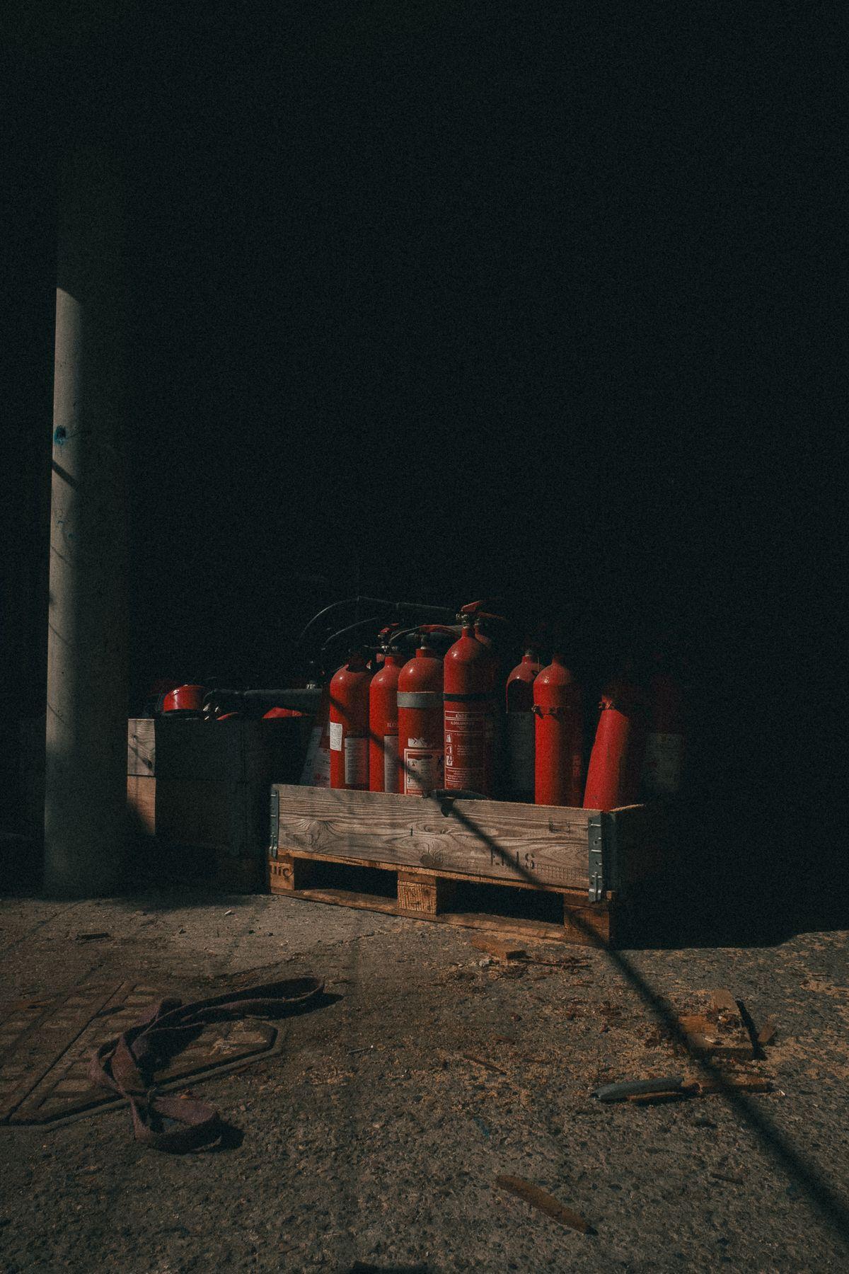 Fire fighting equipment