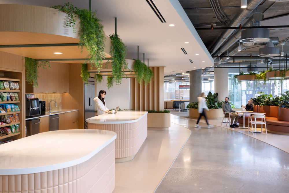 lululemon Drake - Store Support Centre