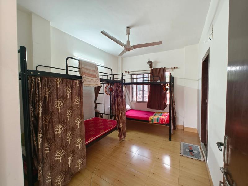 Comfort AC Dorm Pods at Calcutta Backpackers