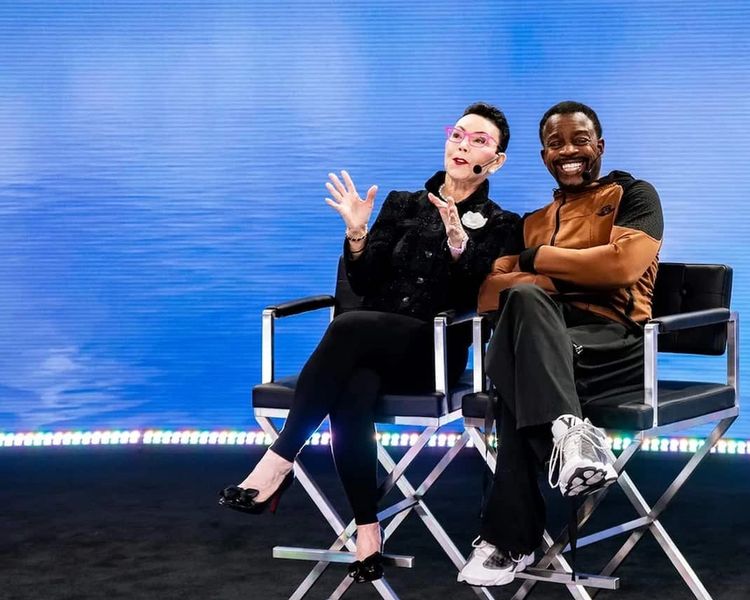 Tony Robbins Leadership Academy