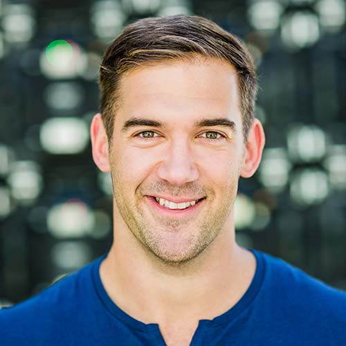 Bestselling Author & Performance Coach Lewis Howes