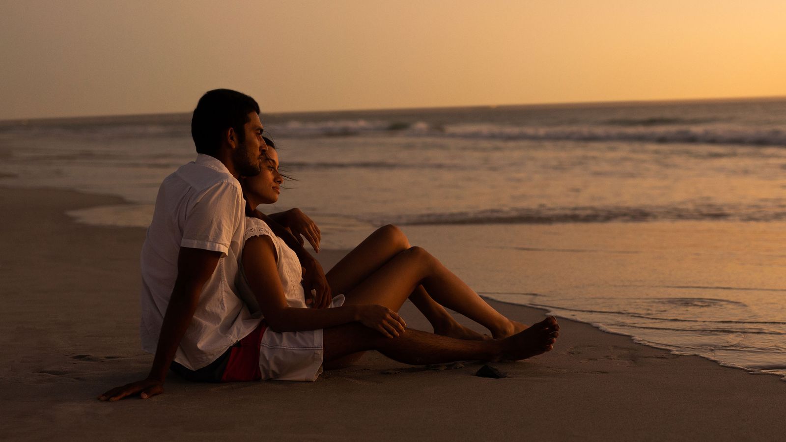 Man and woman in the beach