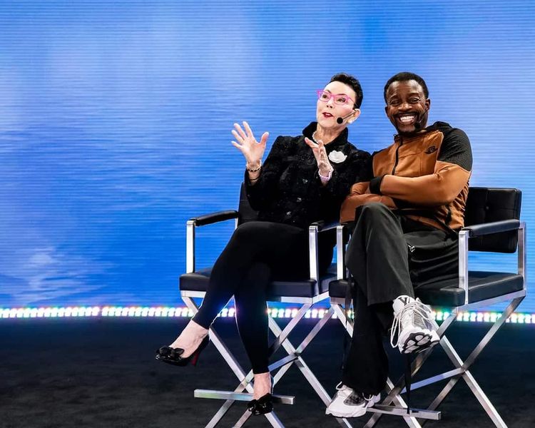 Tony Robbins Leadership Academy